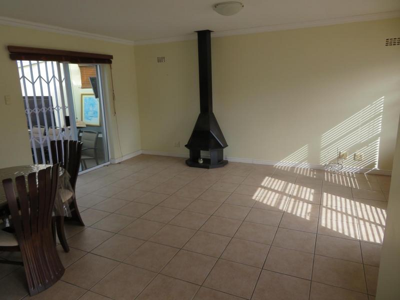 3 Bedroom Property for Sale in Zevenzicht Western Cape